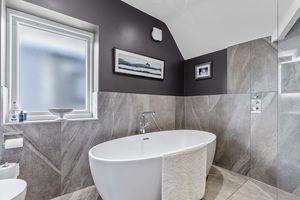 Photo 35- click for photo gallery